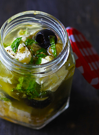 Marinated Feta and Olive SkewersÂ 